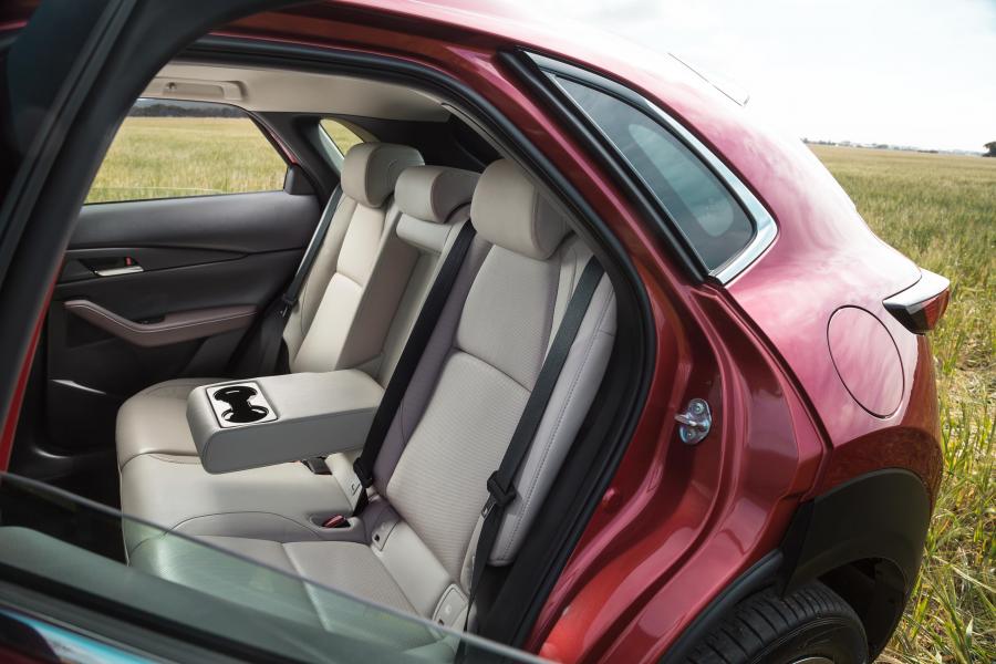 Интерьер Mazda CX-30 2019 года  (AU) (фото 40 из 41)